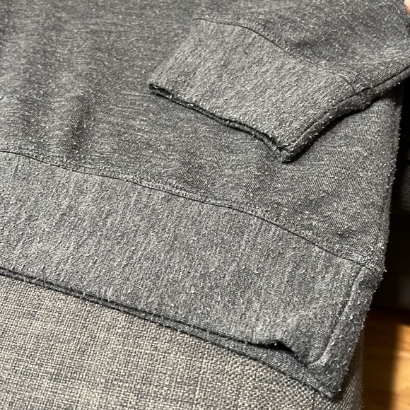 Women’s embellished Sweatshirt - Picture 3 of 9